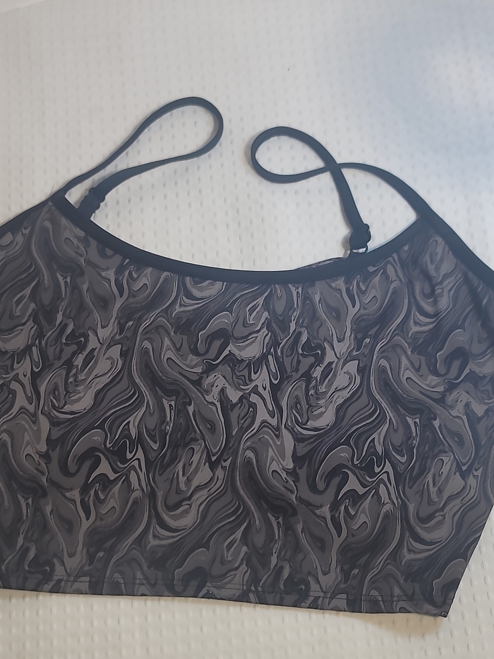 PINK ACTIVE Black Sports Bra Strap — Bold Logo Detail